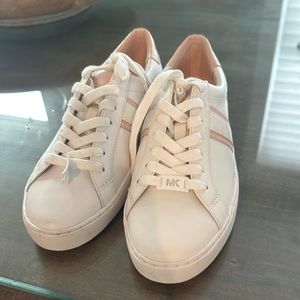 Michael Kors never worn size 7 sneakers